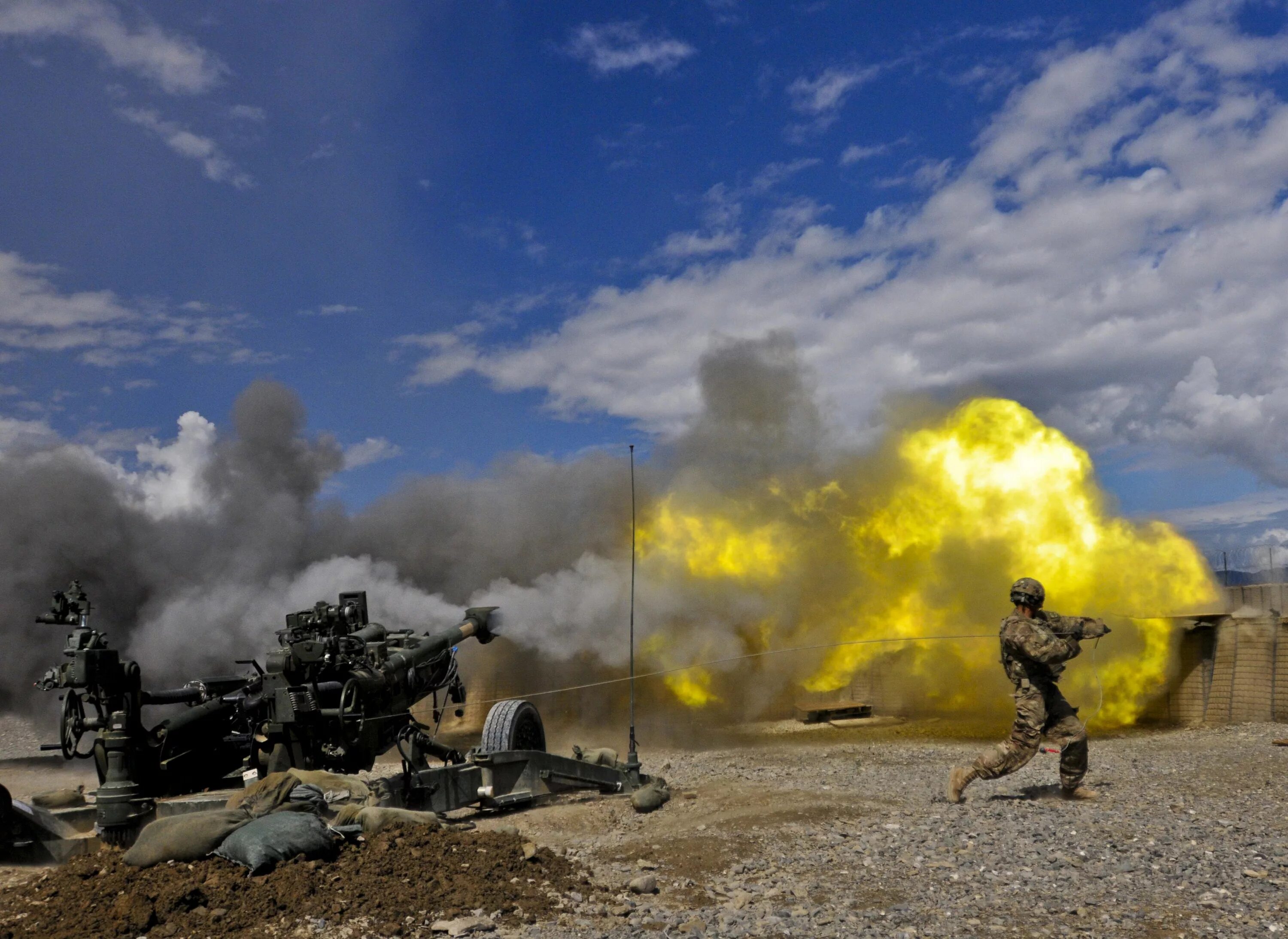 Самые красивые войны. M777 Howitzer. Военные картинки. Военные действия.