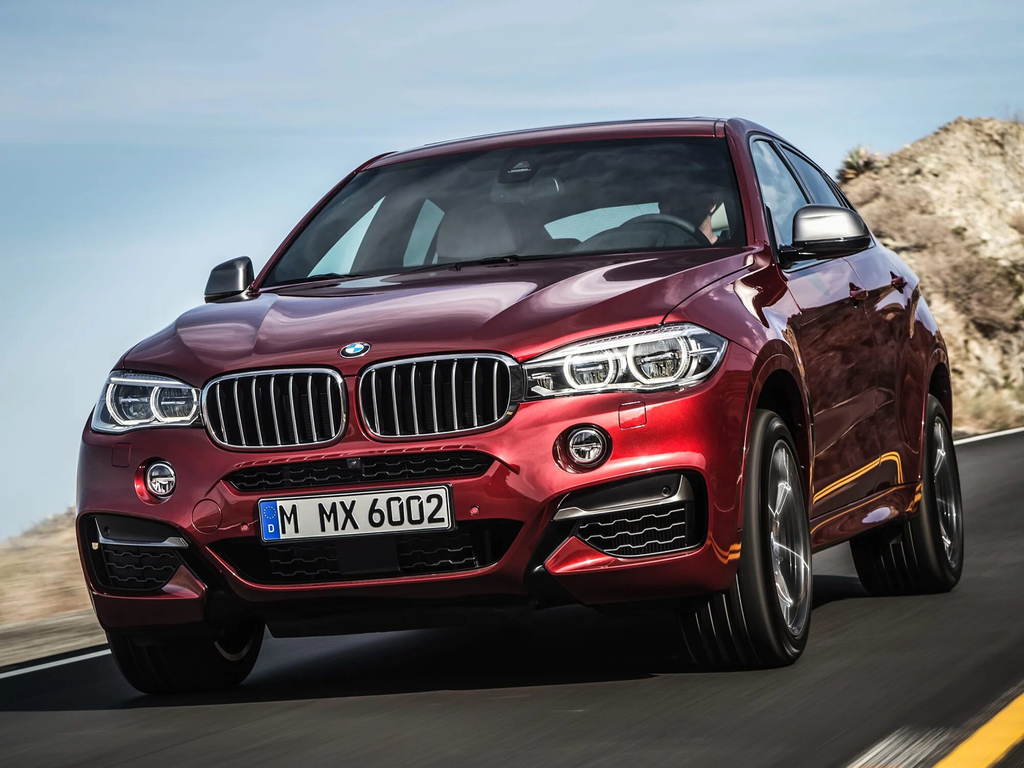 Машина bmw x6. БМВ x6 2022 новый. BMW x6 m50d. БМВ Икс 6. Джип BMW x6.