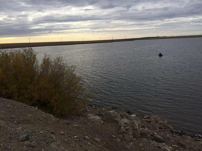 Рыбалка в оренбурге и оренбургской области. Озеро Косколь Оренбургской области. Кумакское водохранилище Оренбургская область. Озеро Будамша Новоорский район. Озеро Микутка Оренбург рыбалка.