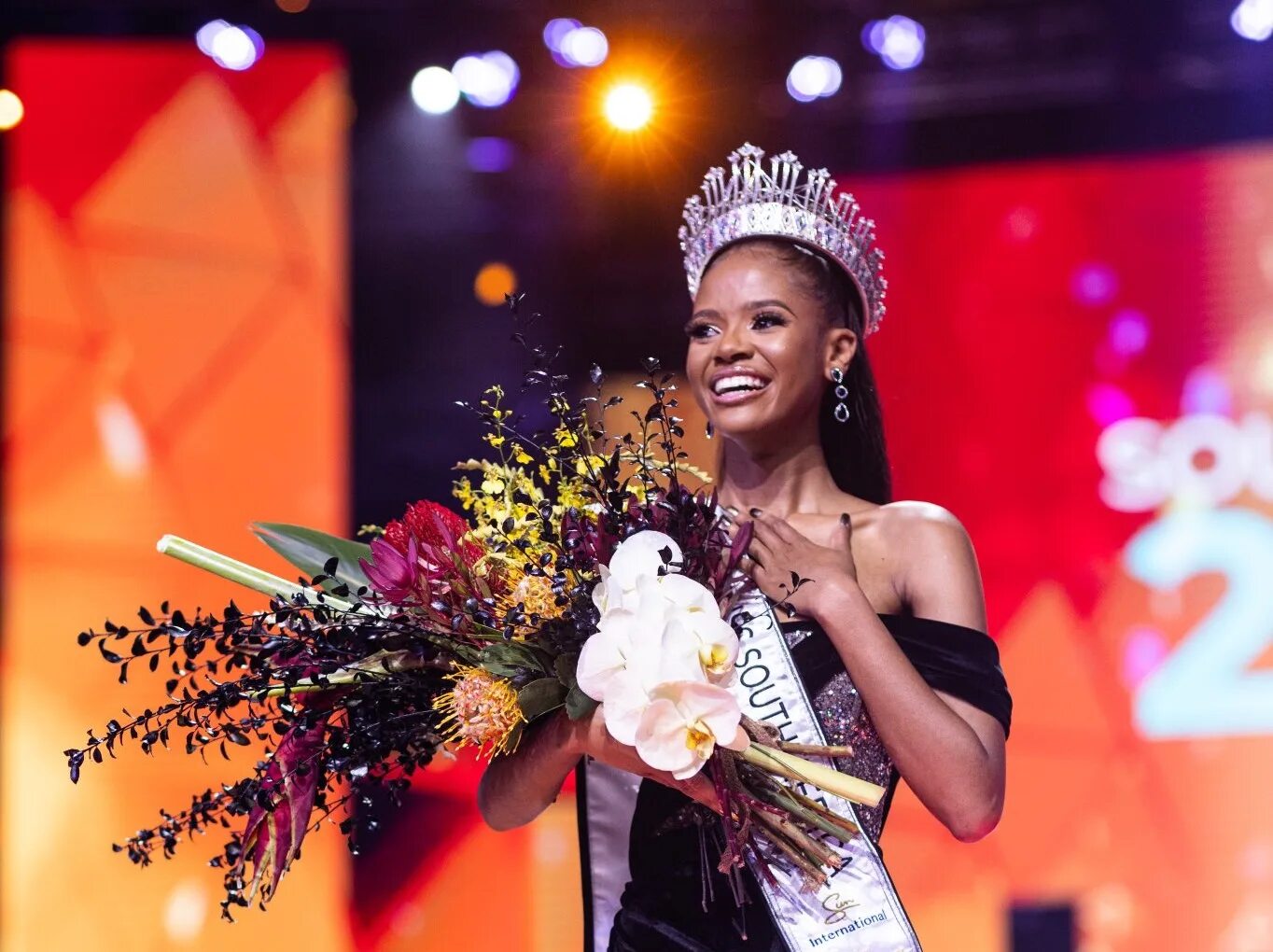Мисс танзания. Miss africa. Мисс буркина фасо 2018. Мисс африка 2022. Мисс юар 2022.