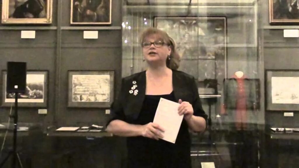 Музыковед автор термина музыкознание. Ребенок играет на органе. Варгафтик музыковед. Музыковед автор термина музыкознание. Музыковед автор термина музыкознание.