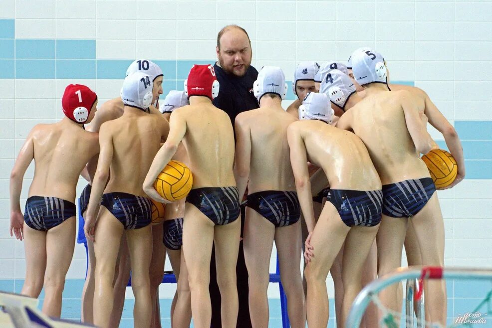 Водное поло чемпионат 2023 мужчины. Water Polo Олимпия 2012. Команда Радуга водное поло. Водное поло девушки. Водное поло 15 лет.