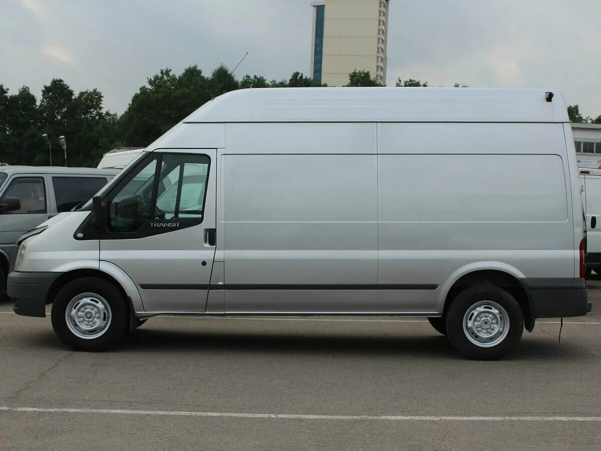 Ford Transit цельнометаллический фургон. Ford Transit 2000 фургон. Ford Transit, 2006 фургон. Ford Transit van 2006.