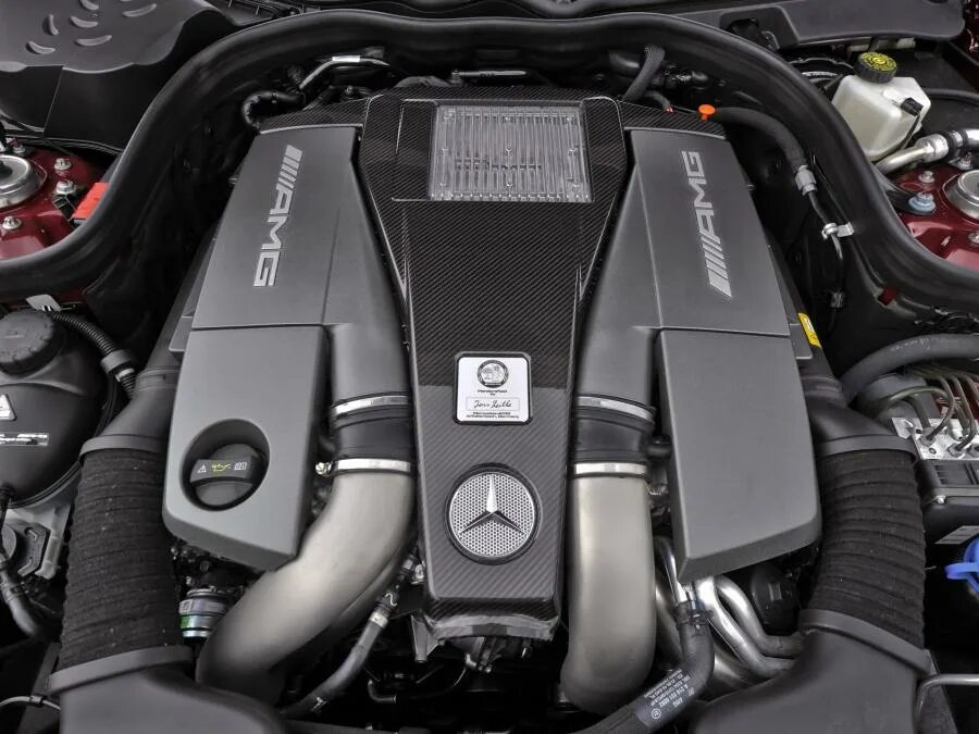 63 amg двигатель. Mercedes CLS 63 AMG. Мотор CLS 63 AMG. Мотор ЦЛС 63 АМГ. Mercedes-Benz CLS 63 S AMG.