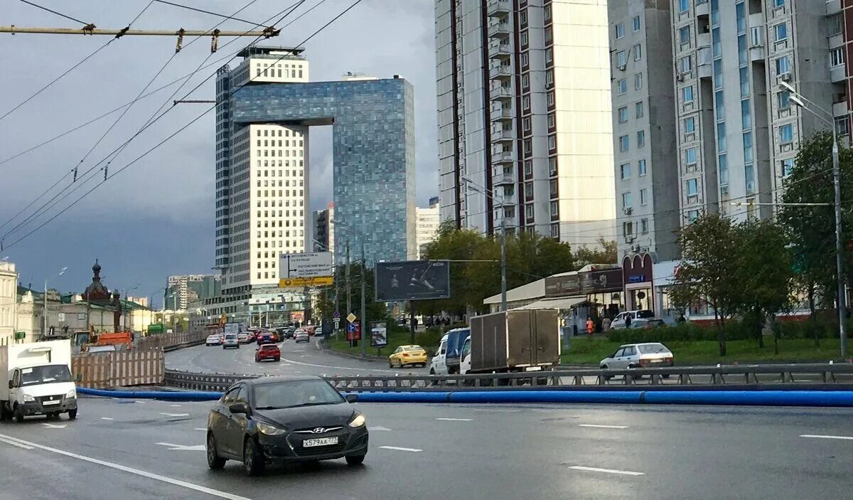 Снос ТЦ "Рогожка" в Москве: 2021 Cityzond архитектура и урбанистика ВКонтакте
