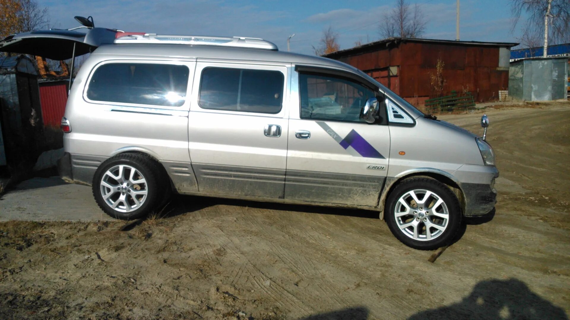 Хундай старекс 2002. Хендай старекс 1 поколения. hyundai starex 2002. hyundai starex 4wd 2008. старекс колёса 1 поколение.