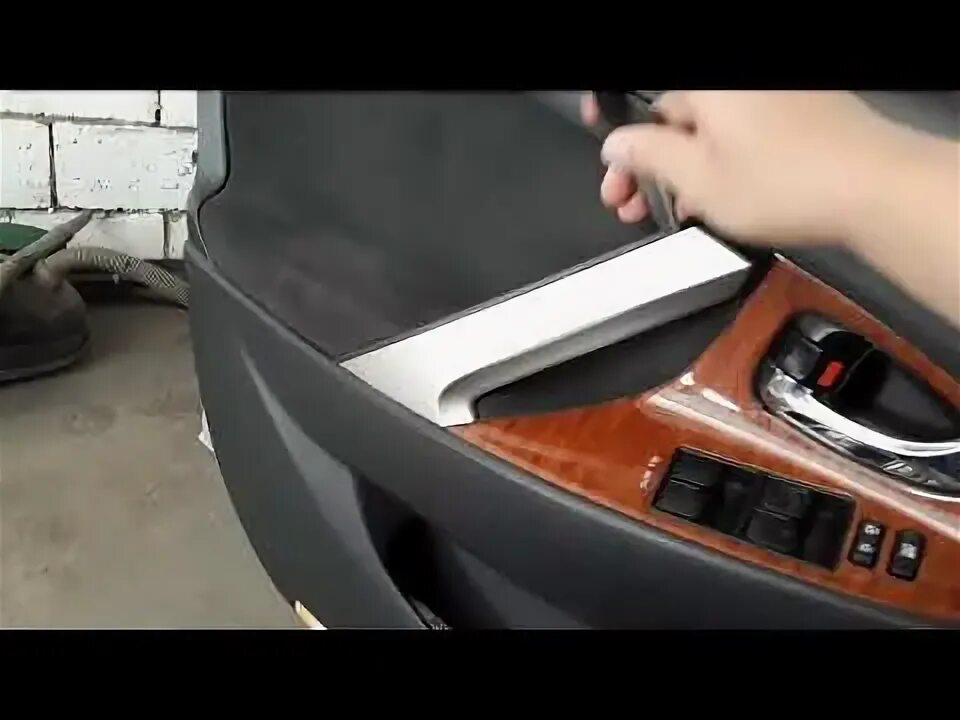 6762006N30E2 обшивка двери Toyota Camry V70 2017- 67620-06N30-E2 купить бу в Кра