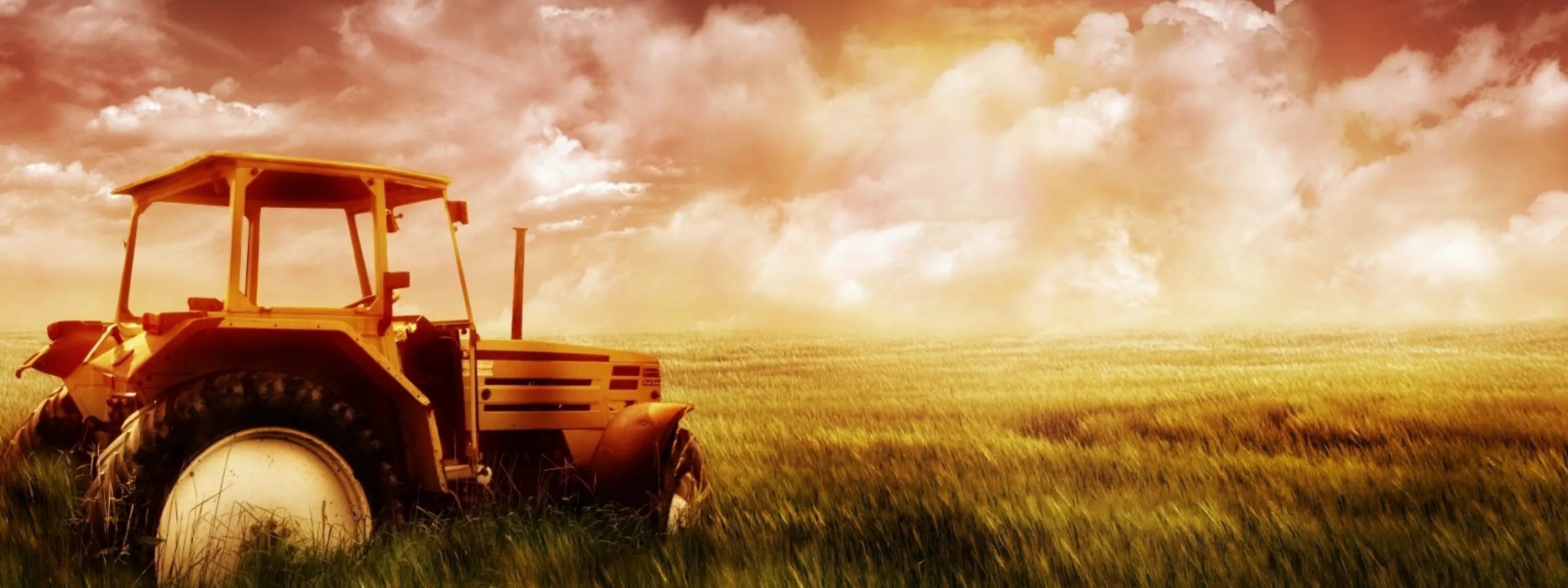 Трактор поле музык. Трактор джон дир в поле вечером. Трактор в поле фон. Трактор в поле фон. Трактор john deere в поле.