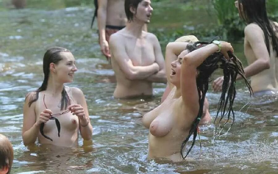 Подростки Купаются Голышом Эротика Фото