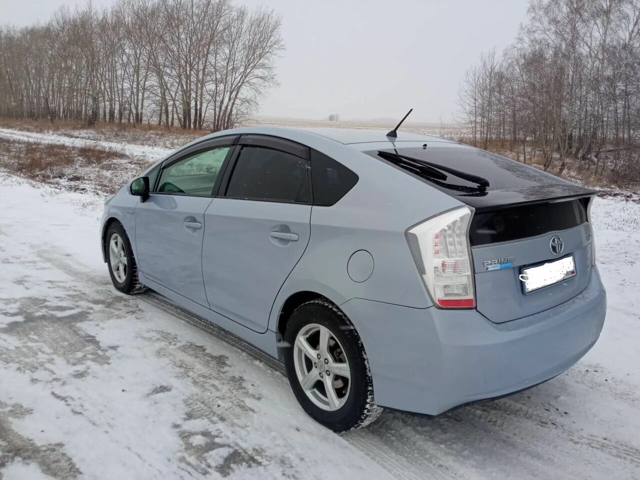 Проверьте гибридную систему приус. Toyota prius 2009 блок управления стеклоочистителем. приус 30 под капотом фото.