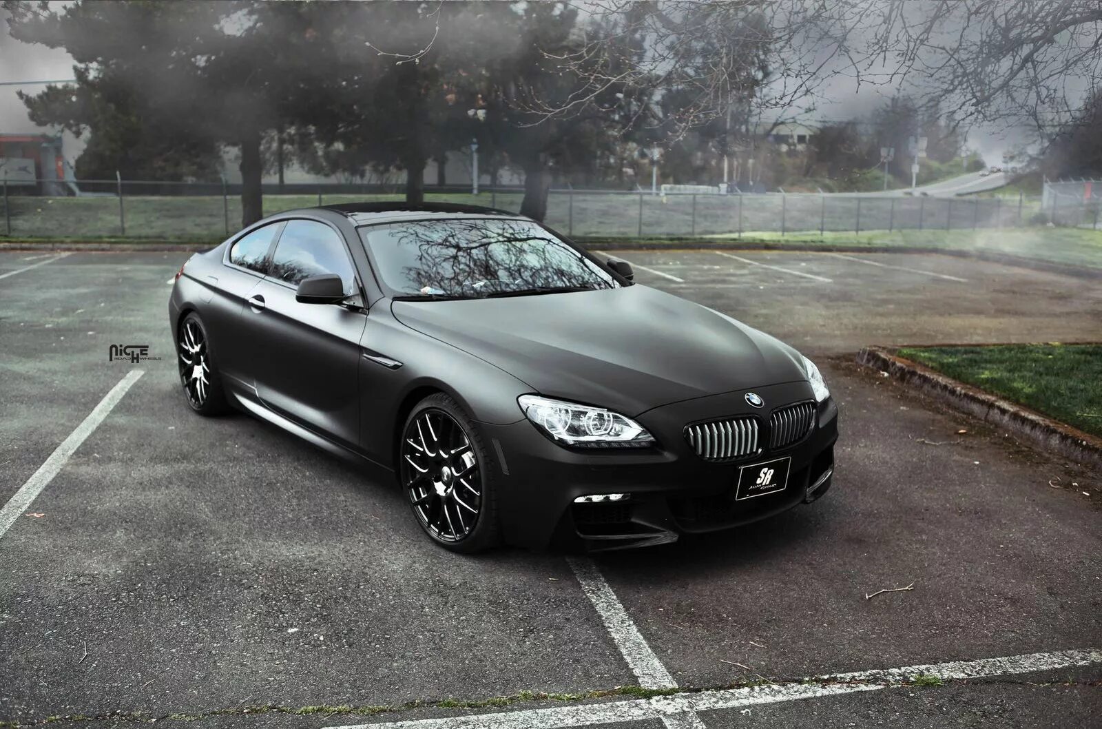 Bmw черная матовая. BMW m6 650i. BMW 650i Black. BMW 650i матовая. BMW 650 Coupe Black.