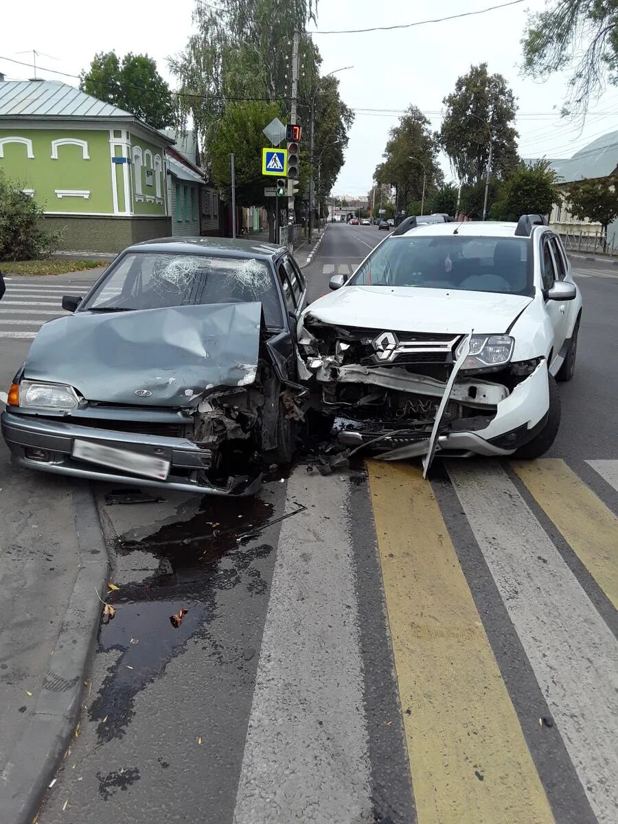 Происшествие в тамбове сегодня. Аварии Тамбова на Киквидзе. Сегодняшнее ДТП В Тамбове.