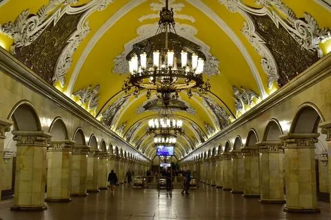 Какая самая красивая станция в москве