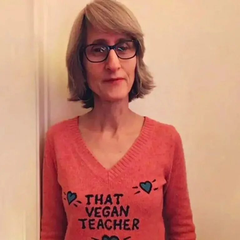 That vegan teacher. Vegan teacher. That vegan teacher jewish. Учитель веган дискорд. That vegan teacher.