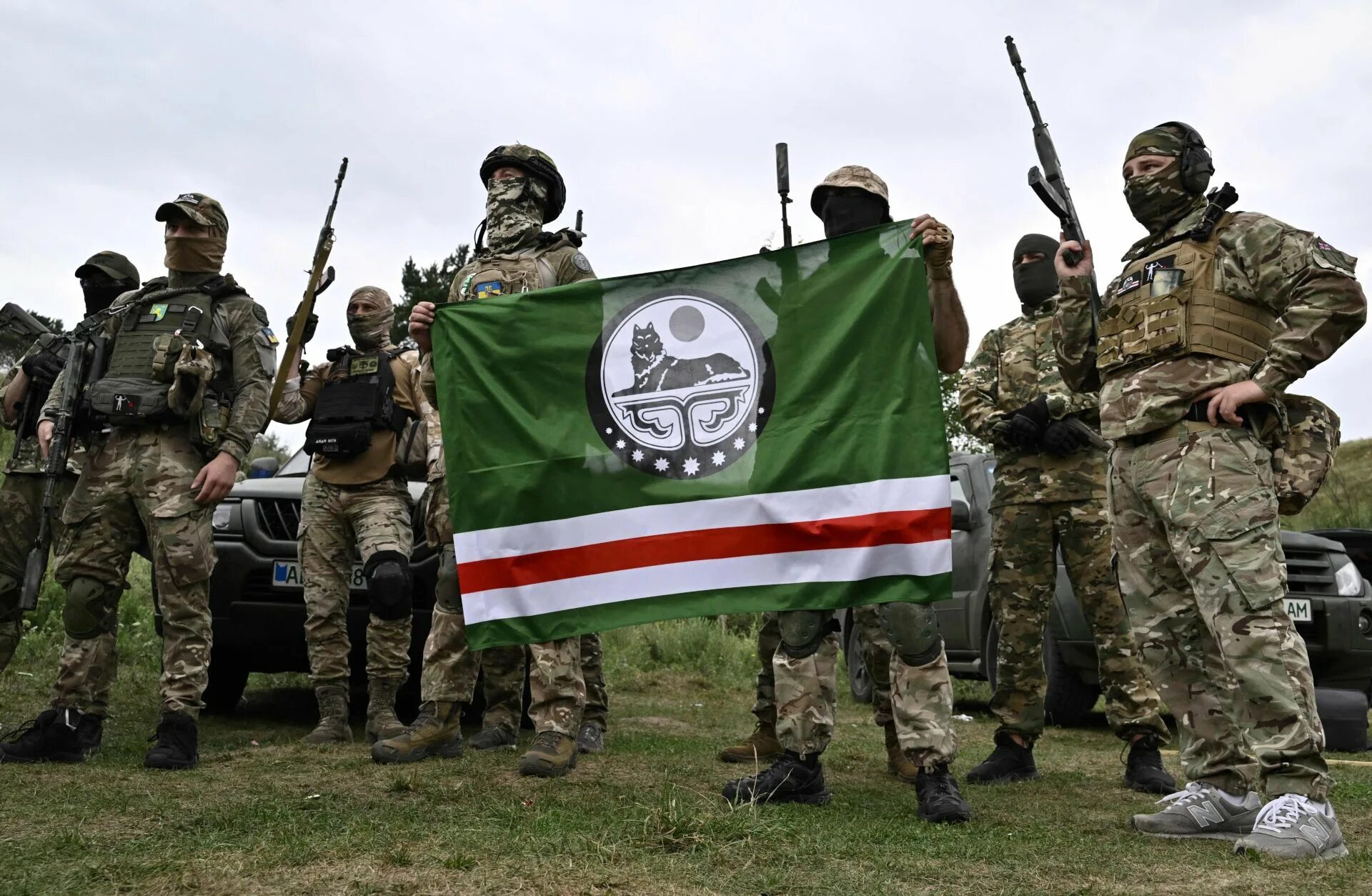 Ичкерия это что за страна где находится. Дагестанские военные на Украине. Спецназ России на Украине.