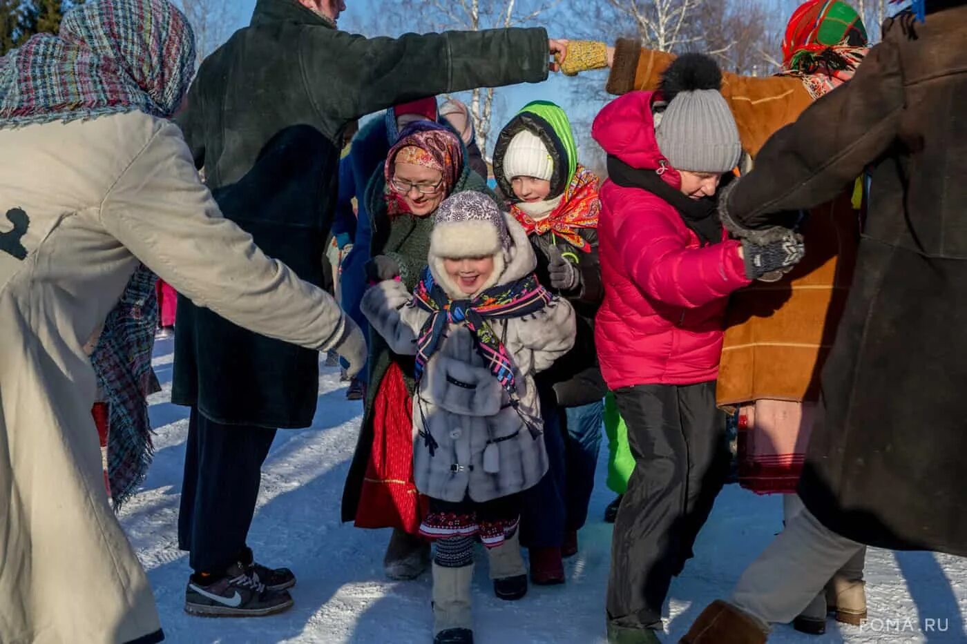 Городок масленица 2024. Масленица хоровод. Православная Масленица. Масленица в Ярославле. Масленица суббота.