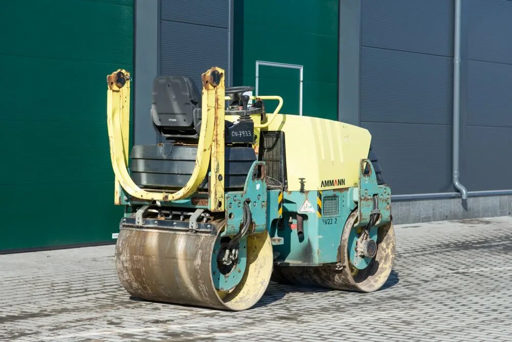 Av 23. Каток Ammann 23. Каток дорожный Амманн av952. Дорожный каток Аманн av 952. Каток Амман.