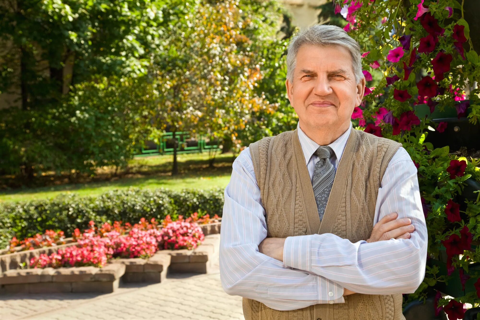 Дети от мужчины 70 лет. Дети от мужчины 70 лет. Старый человек. Дедушка 70 лет. Старик картинка.