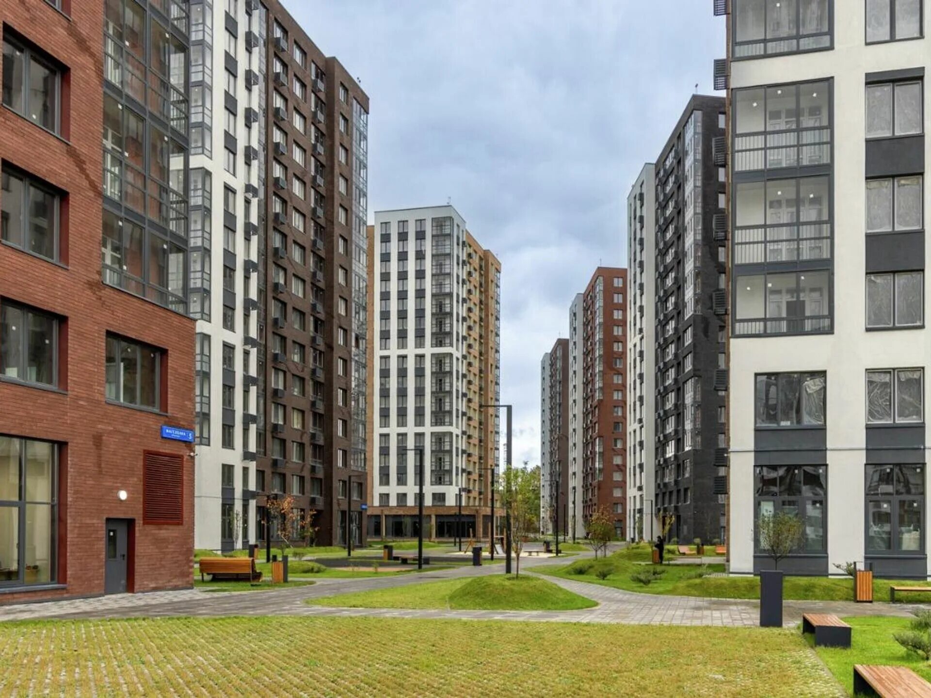 Новостройки а101 новая москва. Жк москва а101. А101 где строят. 2. А101 испанские кварталы 2.