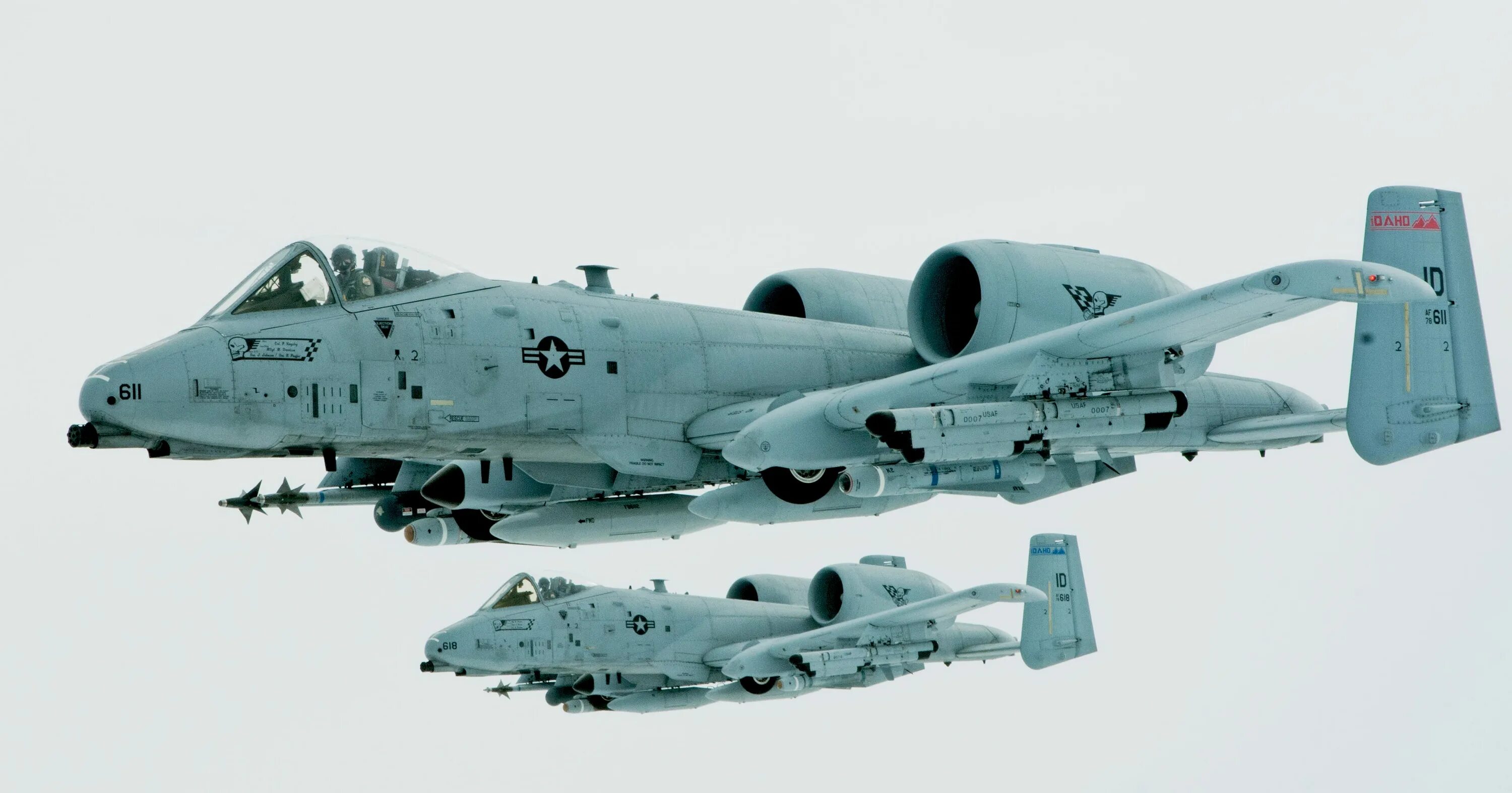 A-10 Thunderbolt. Fairchild Republic a-10 Thunderbolt II. A-10a "Thunderbolt II". A-10c Thunderbolt II кабина. 3a 10b 2