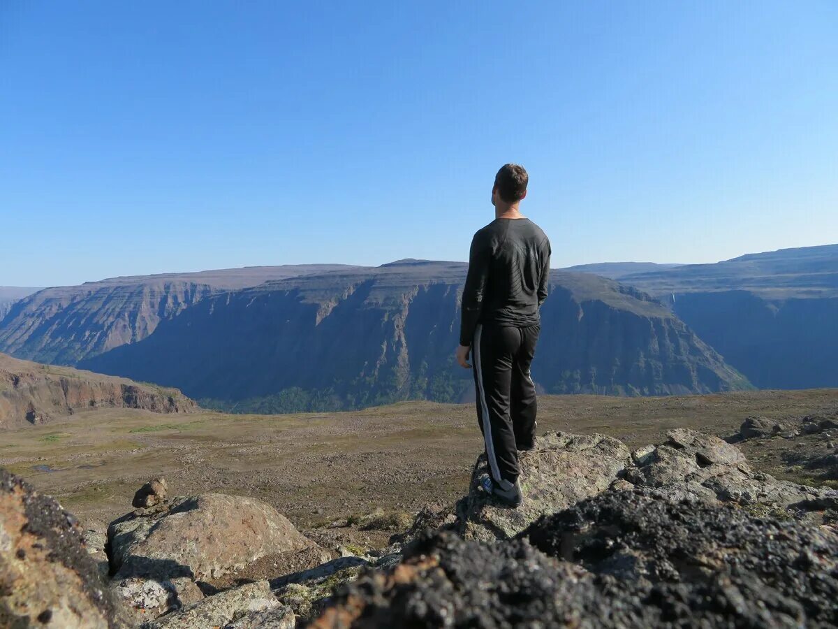 Плато путорана река омон-юрях. Плато путорана река омон-юрях. Полина путорана голая. Галерея plato. Тещины зубы кабардино балкария.