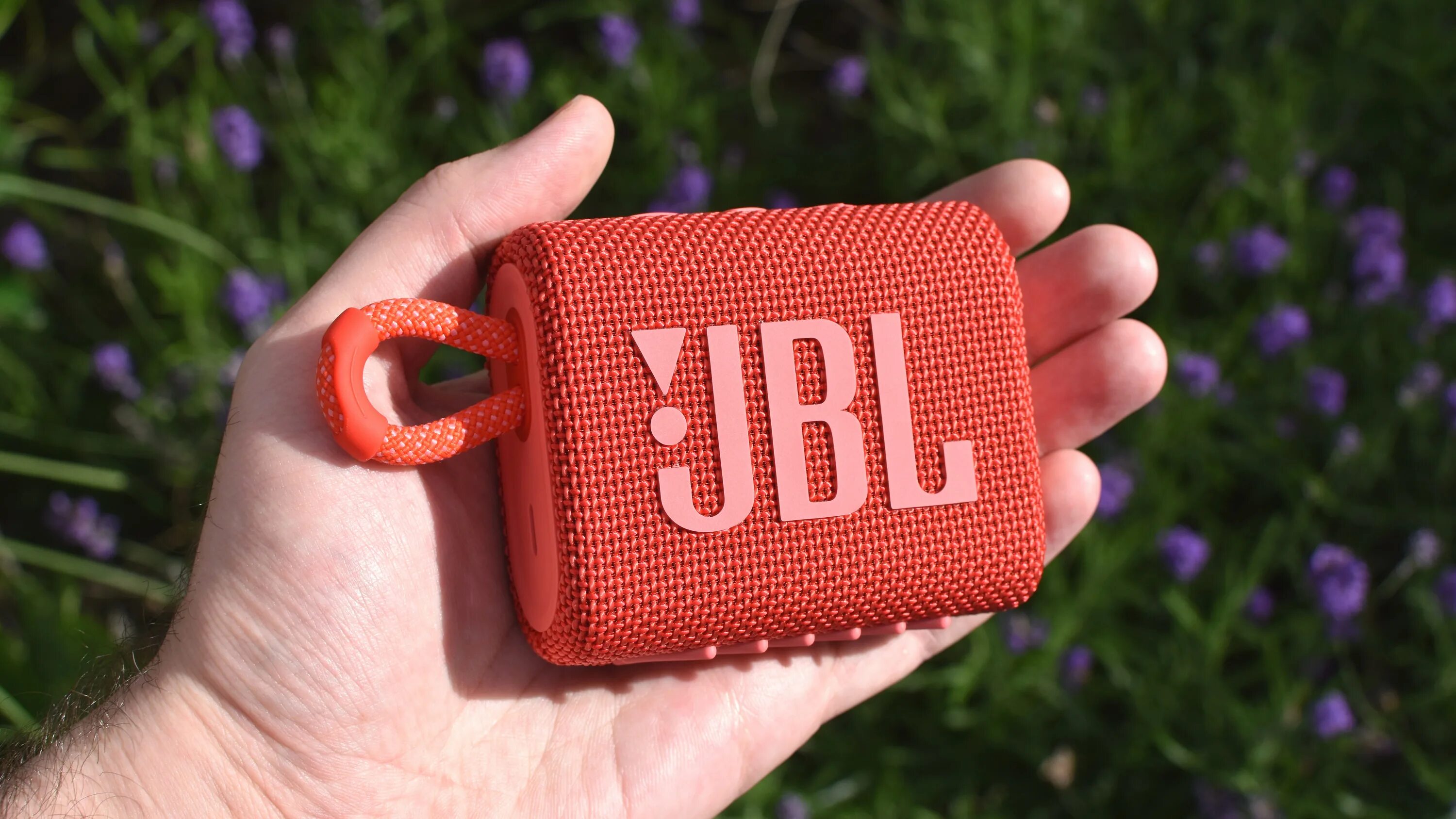 Jbl go 3 купить. Портативная колонка JBL go. JBL go 3. JBL go 3 Pro. JBL go 3 Black.