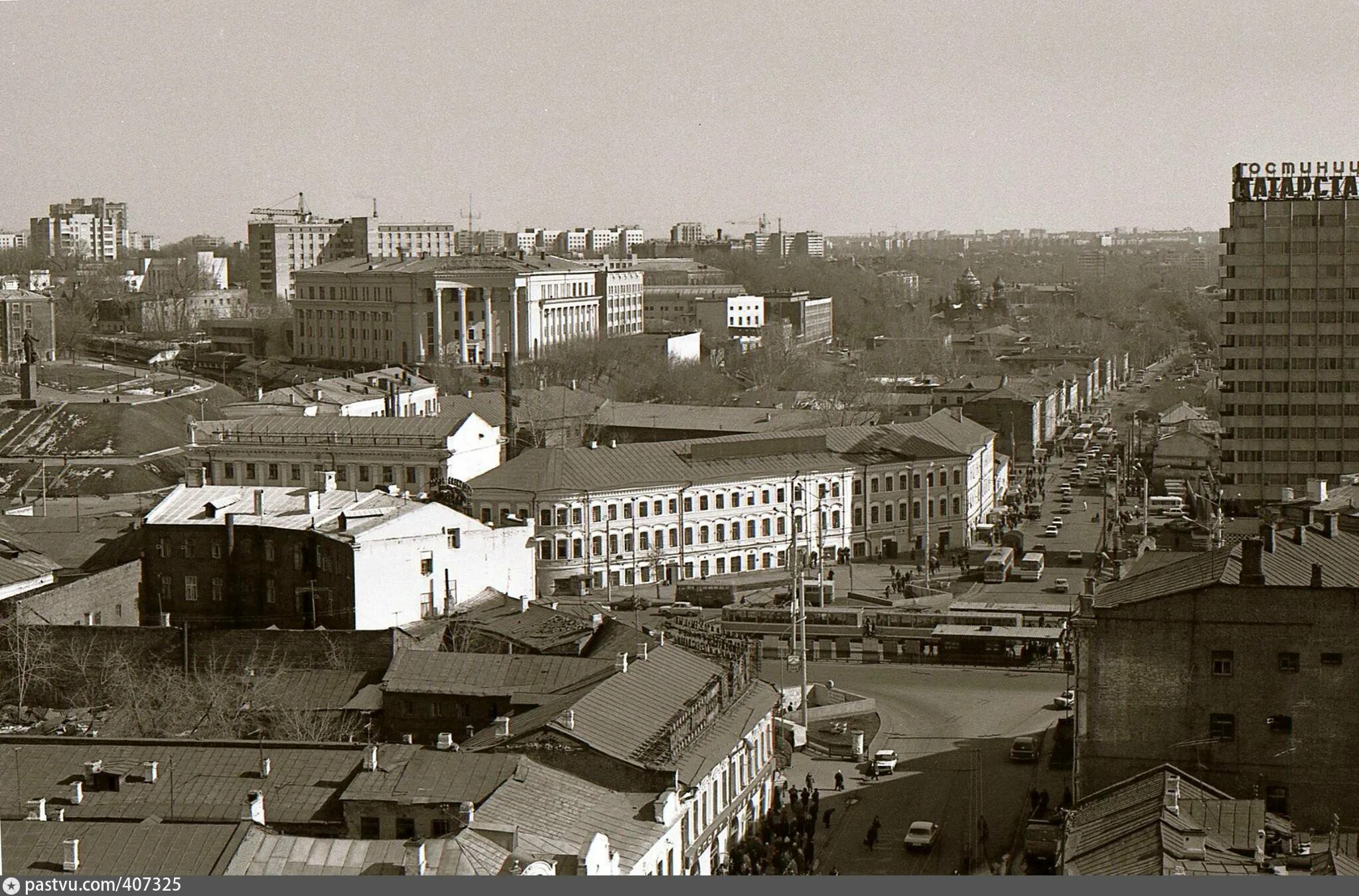 Телефонов казань старый. Суконная Слобода Казань 19 век. Ул Свердлова Казань. Рыбнорядская улица Казань. Казань Старая, улица Свердлова.