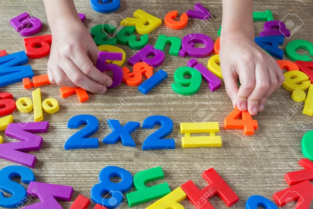 Playing with numbers. Playing numbers. play with numbers. kids playing with the numbers pictures.