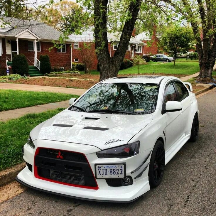 Mitsubishi evo 6. Митсубиси лансер эво 10 сток. Mitsubishi lancer эво 10. Митсубиси лансер эволюшн 7. Nissan lancer.