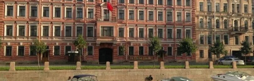Консульство китая в петербурге. Посольство китая в санкт-петербурге. посольство кнр в спб. канал грибоедова 134 консульство китая. китайское посольство в москве.