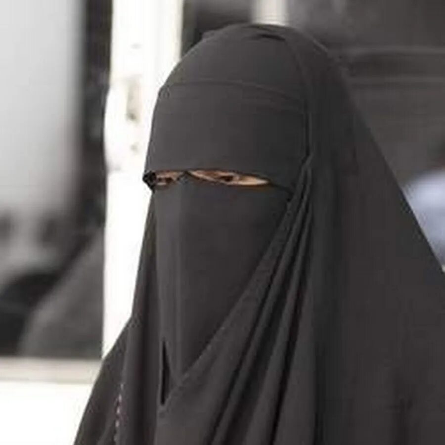 Pin by Alexa June on Elegant Niqab, Hijabi girl, Girl hijab