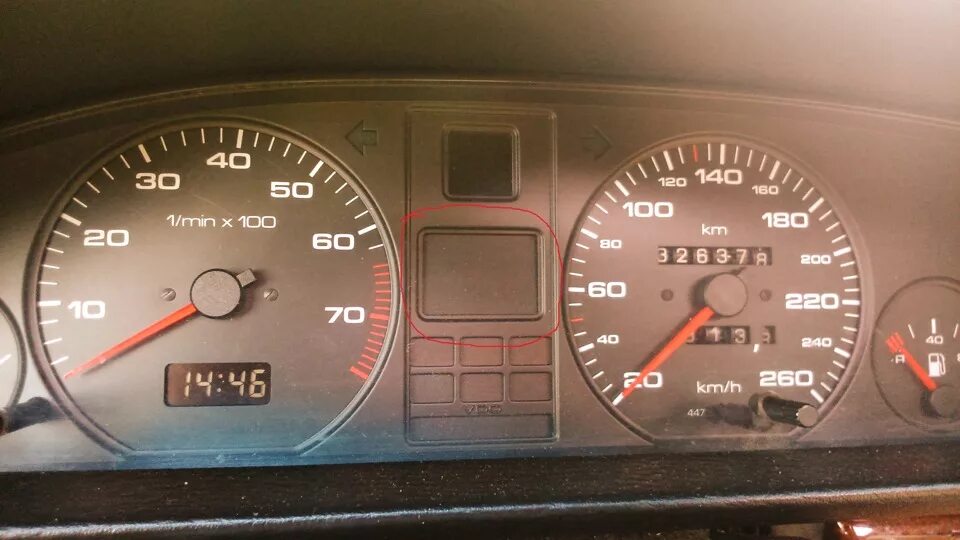 Бк ауди 100. Бортовой компьютер ауди 100 с3. Завышенные обороты двигателя на тахометре ауди 80 б4. Бк ауди 100. Бортовой компьютер ауди 100 с3.