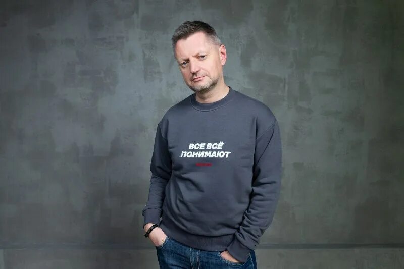 футболка не отчисляйте меня пожалуйста. редакция ведущий пивоваров. алексей пивоваров редакция. пивоваров мерч. алексей пивоваров 2019.