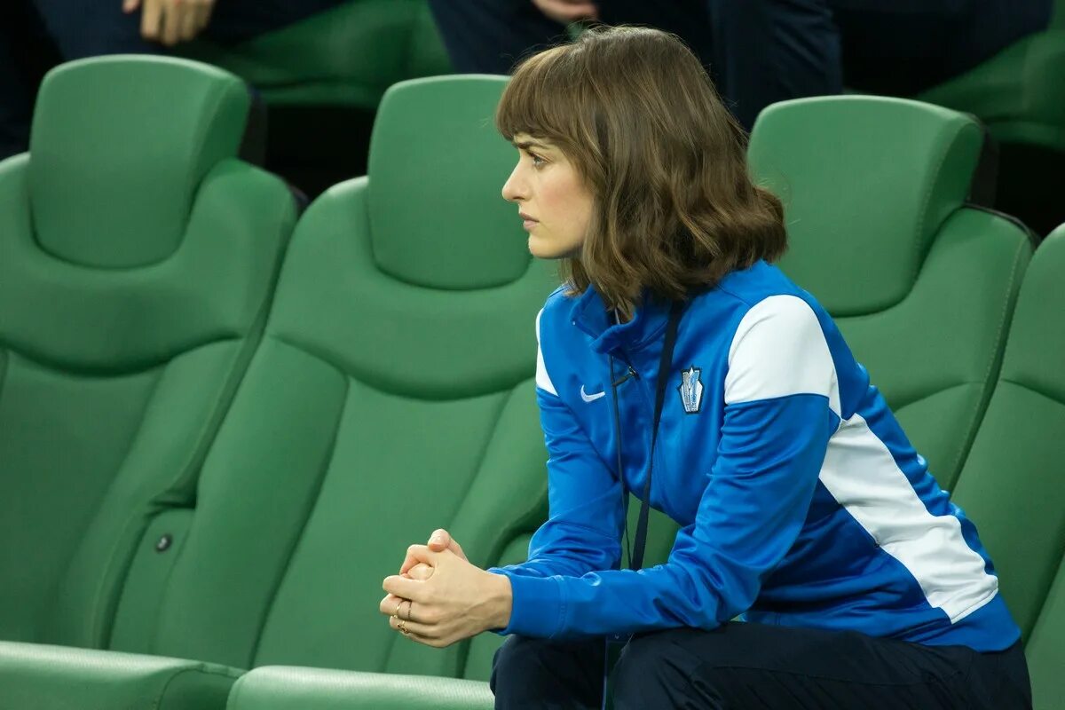 актрисы тренер. александра бортич и милош бикович. мария аронова. софья аржаковская актриса. актрисы тренер.