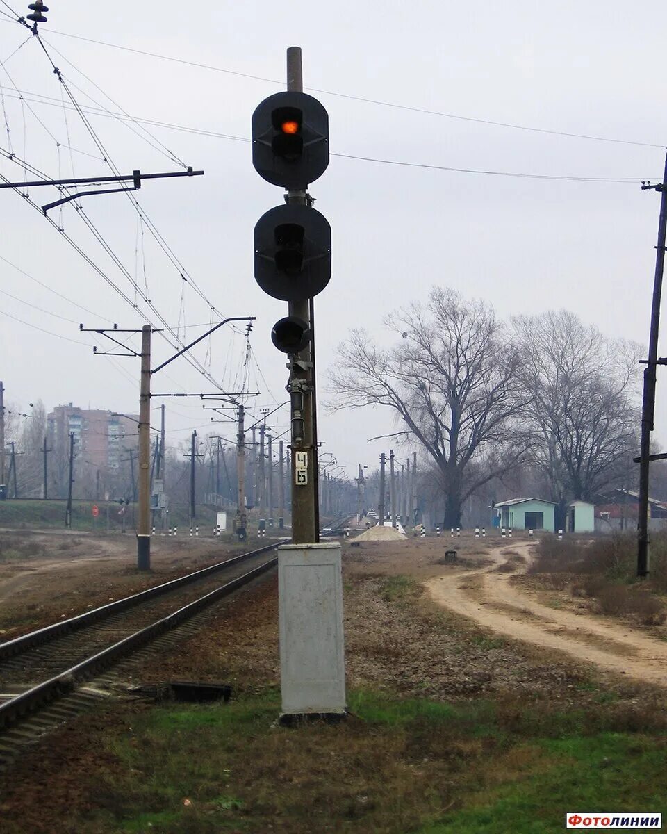 Проходной мачтовый светофор. 5 Входной светофор габариты. Входной светофор РЖД. Путевой светофор РЖД. Зеленый светофор жд