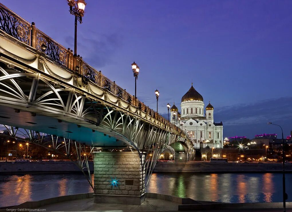 Фигурный мост баженов в. Музей усадьба царицыно. Самый красивый парк в москве. Дастапремичастельсти москвы. Интересные и необычные места в москве.