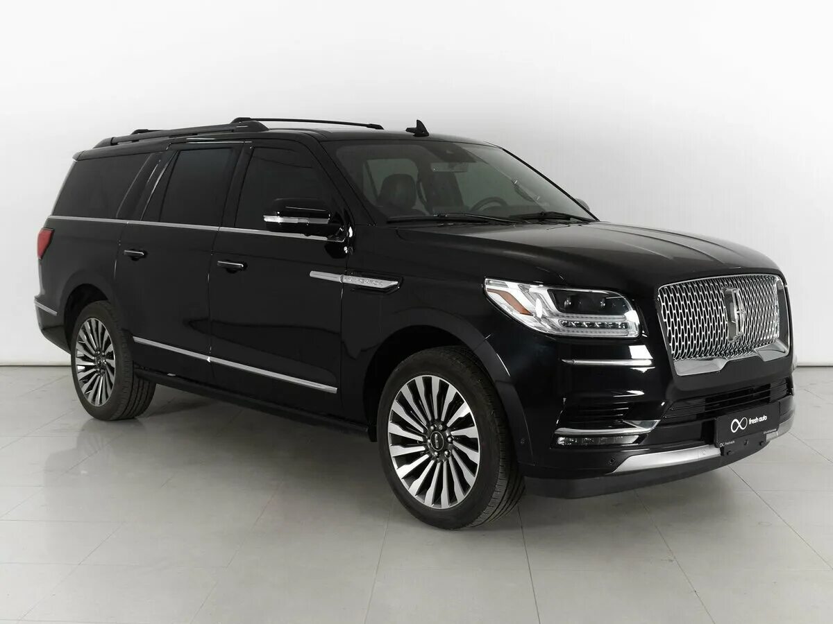 Lincoln navigator 2022 black. Lincoln navigator 2021 года. внедорожник lincoln navigator 2021. Lincoln navigator 2022. Navigator 2021.