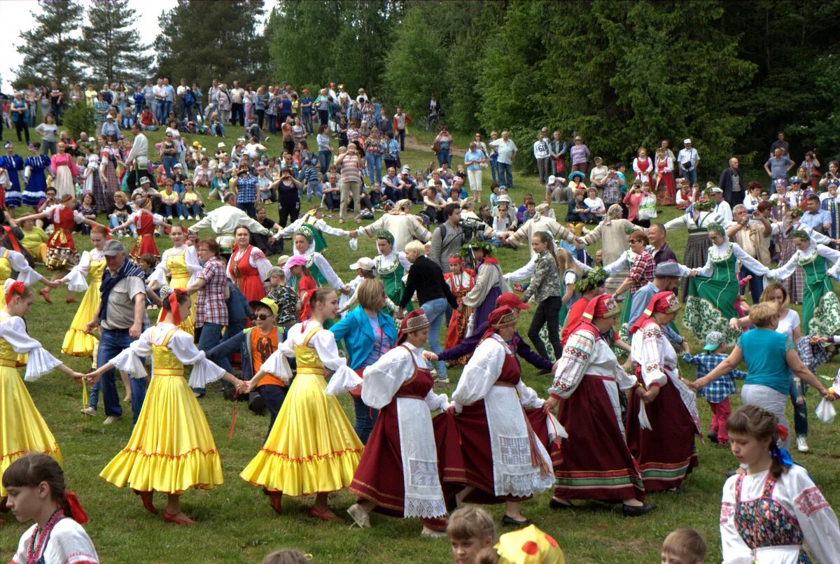 Народное гуляние. Фольклорный праздник. Русские народные гуляния. Праздники народов. Народы тверской области