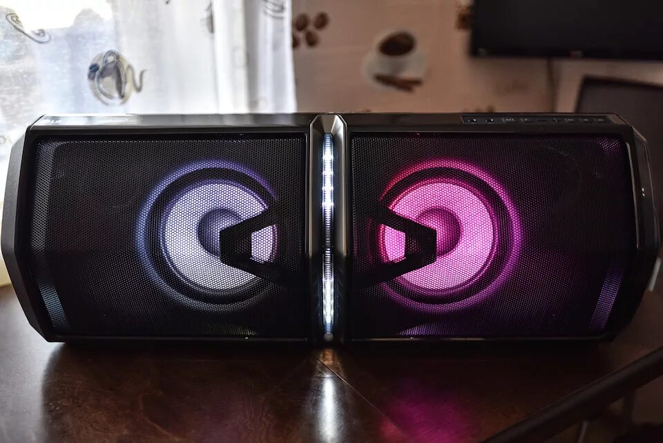 Как разобрать колонку lg fh6 Неактивно
