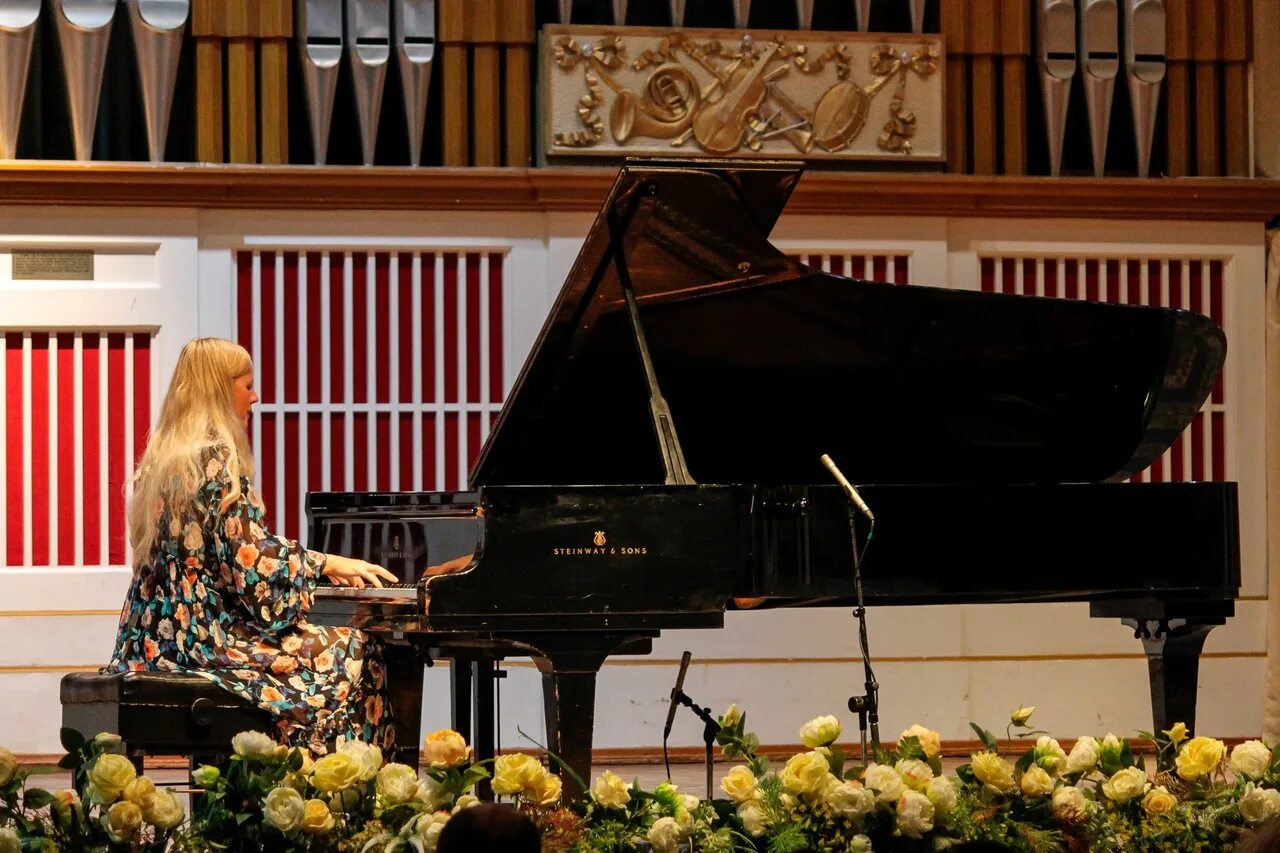 валентина лисица концерты. концерт лисицы донецк. концерт лисица. валентина лисица пианистка биография. валентина лисица концерт в донецке.