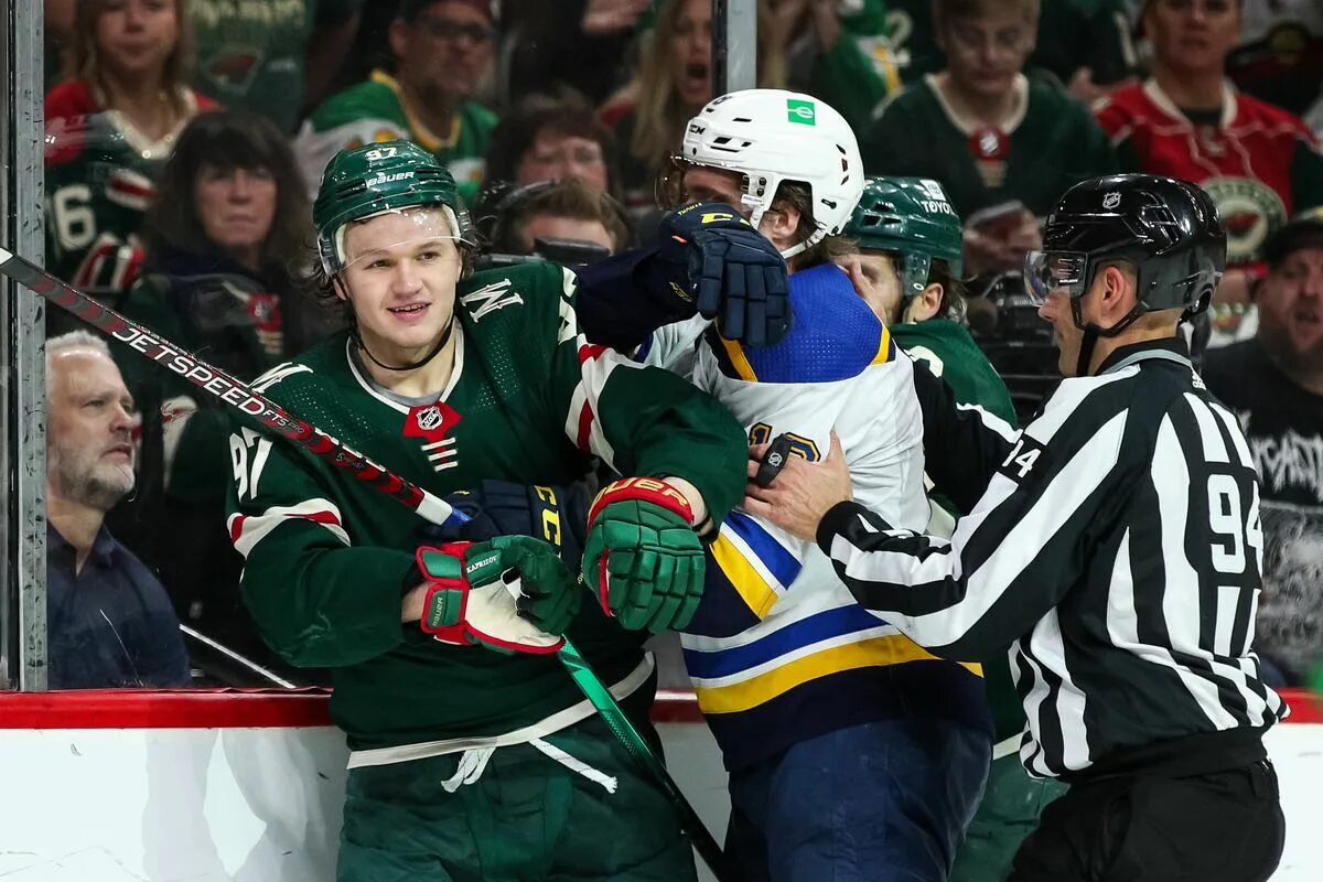 Миннесота уайлд. Nhl миннесота уайлд. Миннесота ж. Флёри 2022. Детройт миннесота нхл.