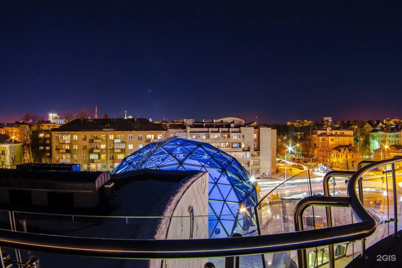 планетарий ярославль внутри. нижегородский планетарий большой звездный зал. планетарий чайковский. достопримечательности ярославля планетарий. ярославский планетарий архитектура.