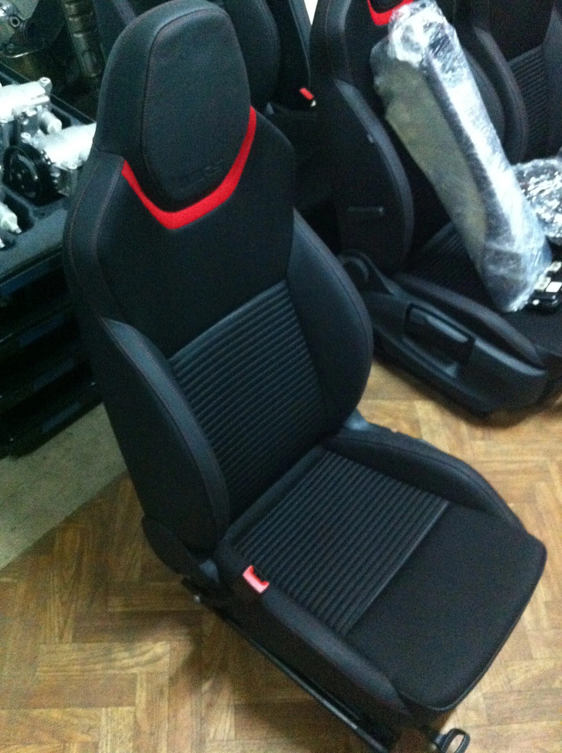 сиденья skoda octavia rs a7. сиденья шкода октавия а7. сидение skoda octavia a7. сиденья шкода октавия а8. Skoda octavia a8 спортивные сиденья.