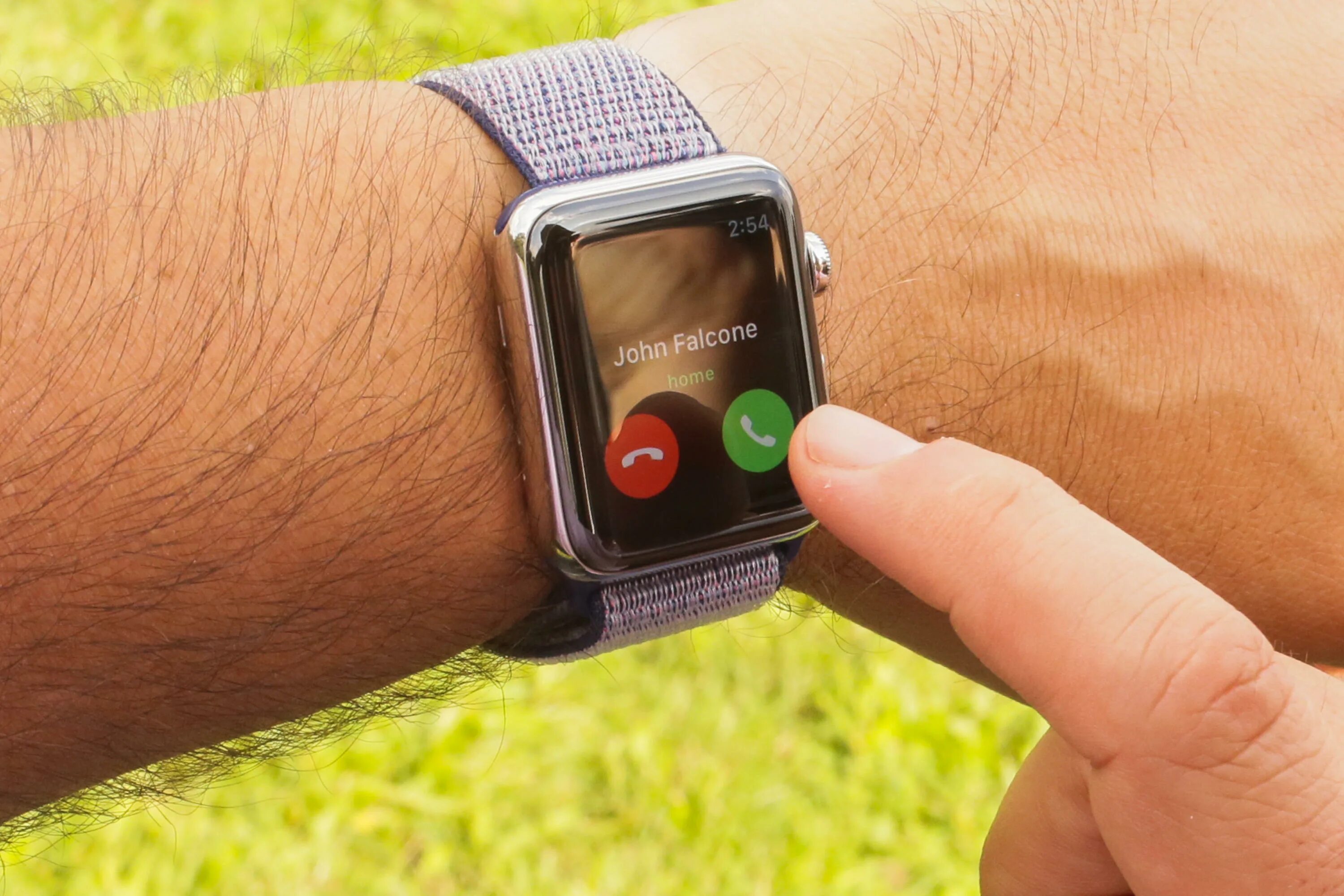 Apple watch se 2020. Apple watch se 40mm. Эппл вотч 3 и se. Apple watch se 40 мм. Apple watch Series 3.