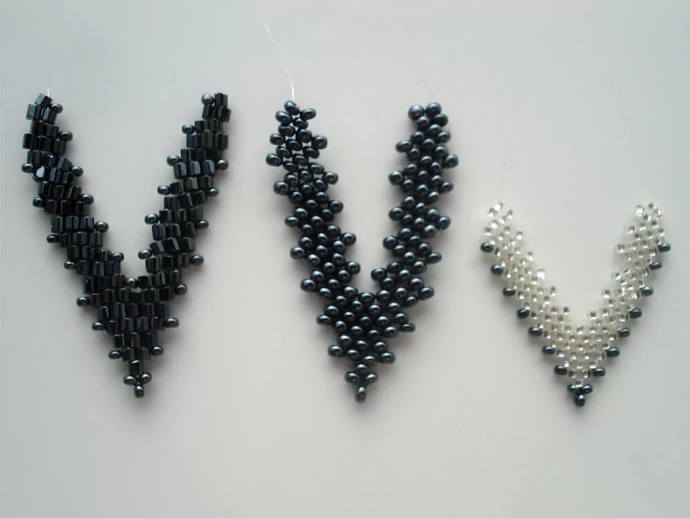 Серьги из бисера. Необычные плетёные серьги из бисера. Объемные украшения из бисера. Ободок из бусинок. Объемные серьги из бисера.