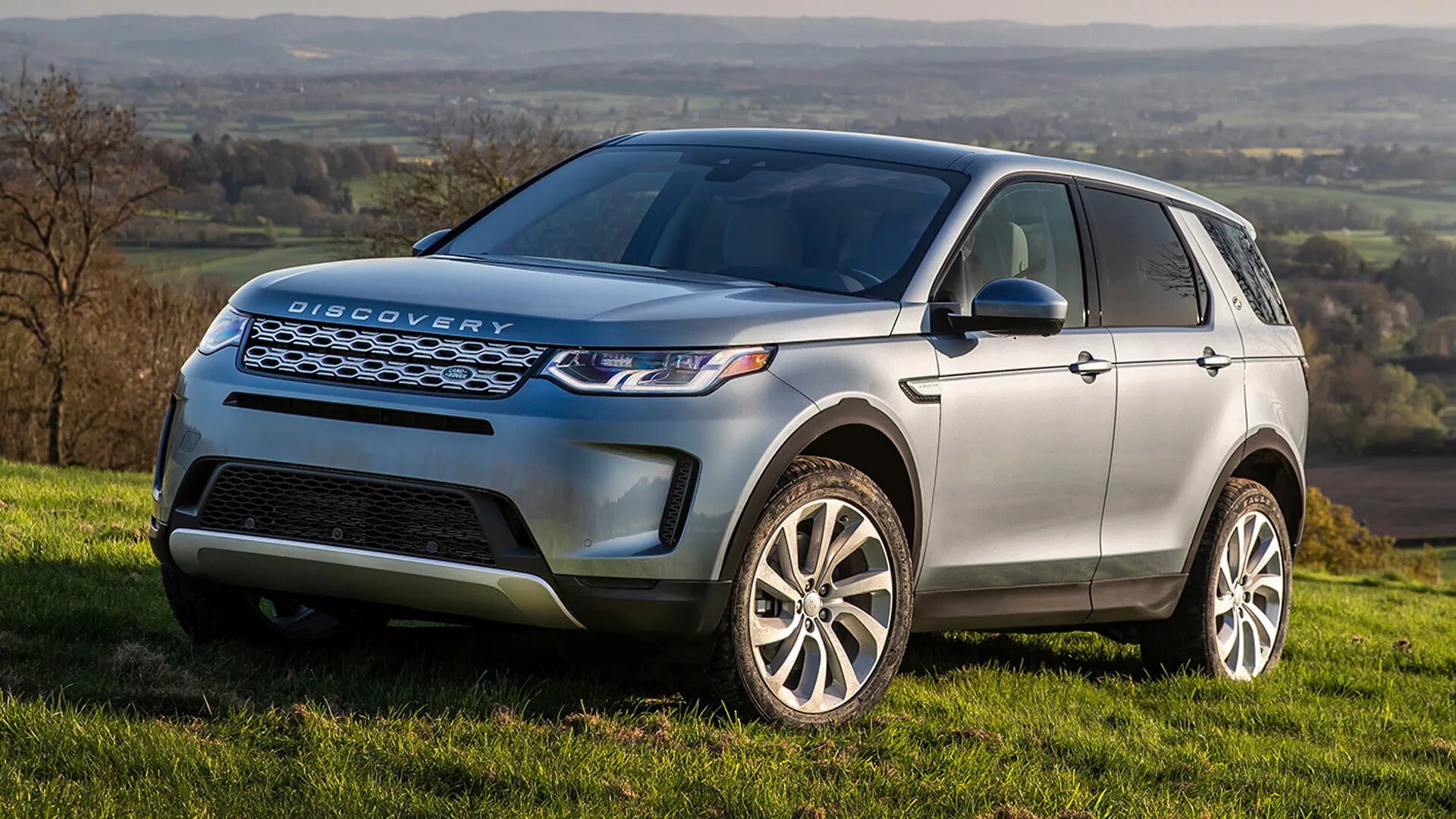 Дискавери ровер новый. Land Rover Discovery Sport 2020. Ленд Ровер Дискавери спорт 2020. Land Rover Discovery Sport 2019. Ландровер Дискавери спорт 2020.