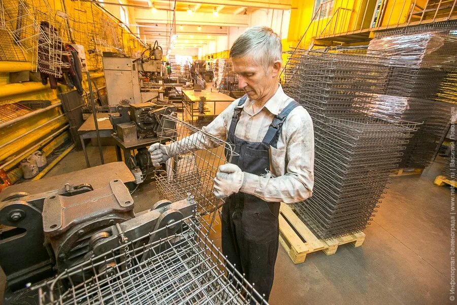 предприятие сможет. промышленность рабочие. предприятие сможет. производство московской области.