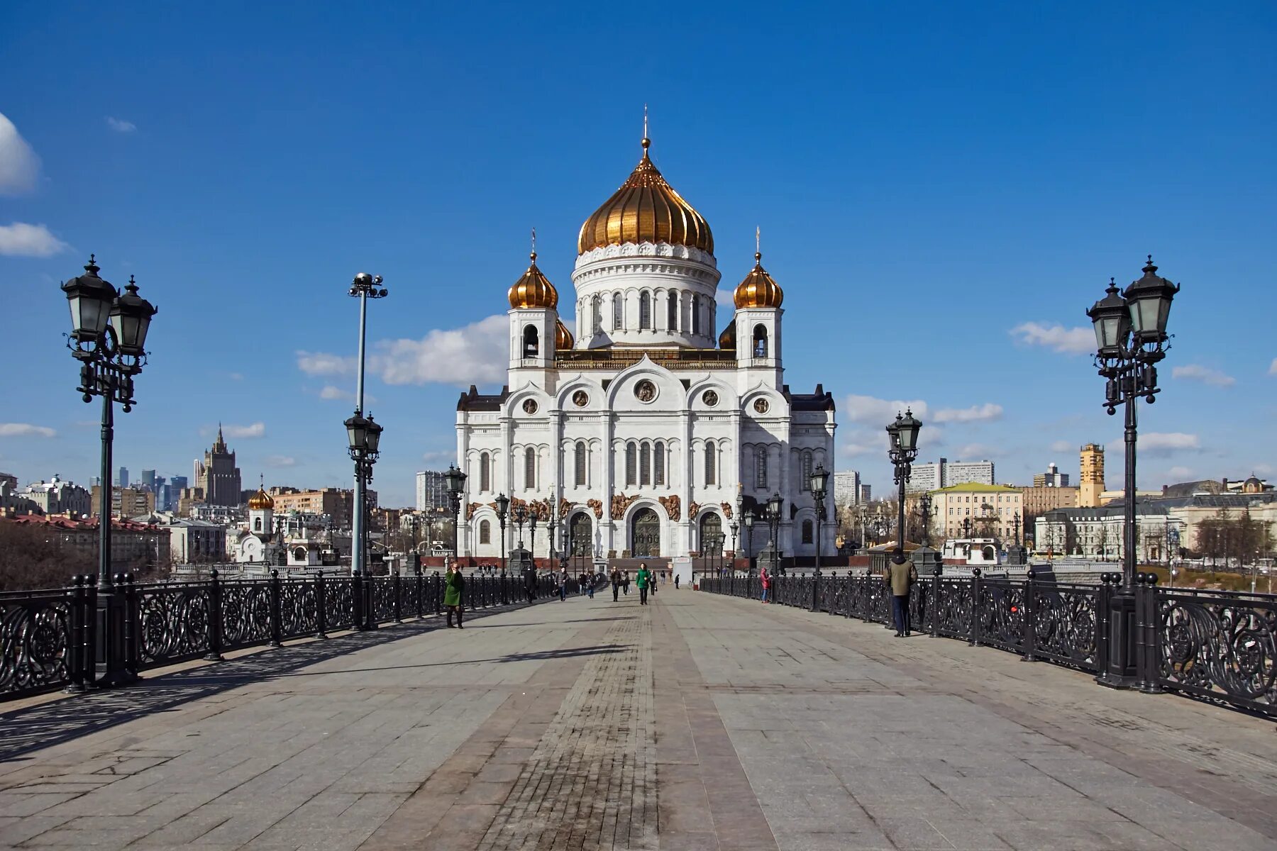 Храм христа спасителя. Храм христа спасиьеля моска. Территория храм христа спасителя. Соборный храм христа спасителя. Москва.