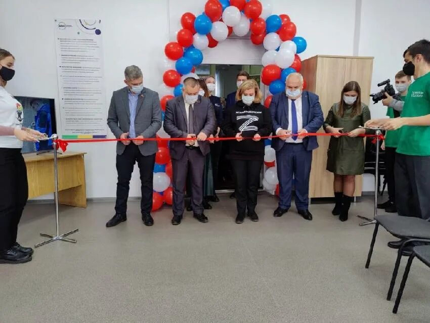 ресурсный центр поддержки общественных инициатив фото. национальные проекты. открытие центра инициатив. центр детских инициатив в школе. комната центр детских инициатив в школе.