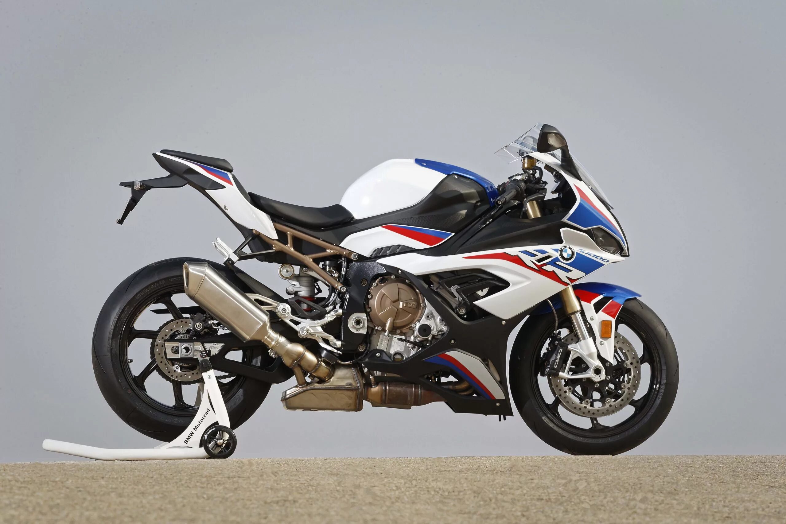 BMW s1000rr 2021. BMW s1000rr 2022. БМВ мотоцикл 1000rr 2021. БМВ 1000 RR. Байк х75 характеристики